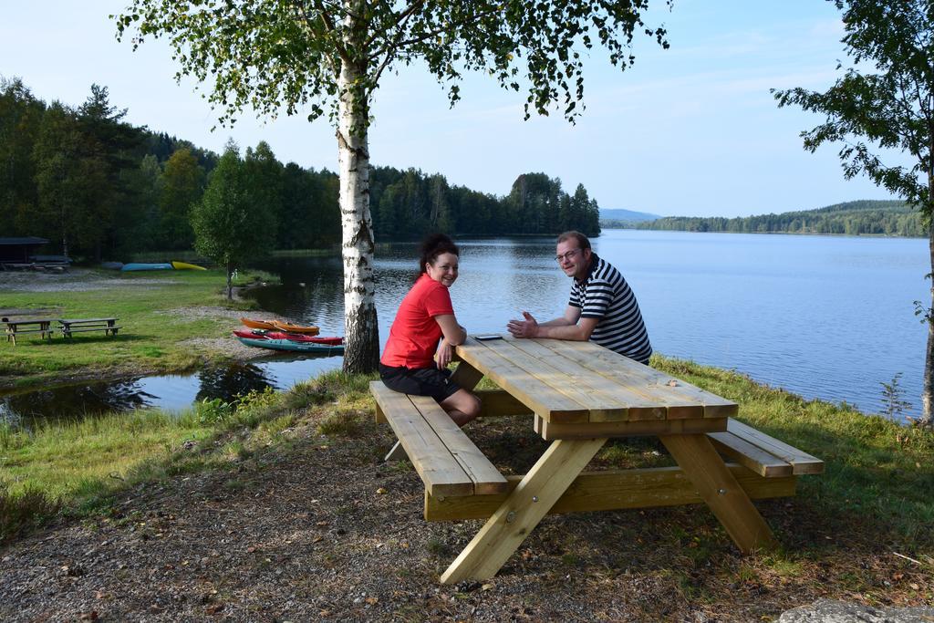 Apartamento Lovas Gard Koppera Charlottenberg Exterior foto